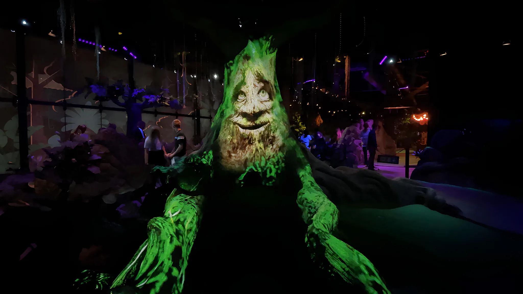 Seeper crafted an immersive jungle-themed adventure golf with interactive characters like a talking tree and a ghostly bird.
